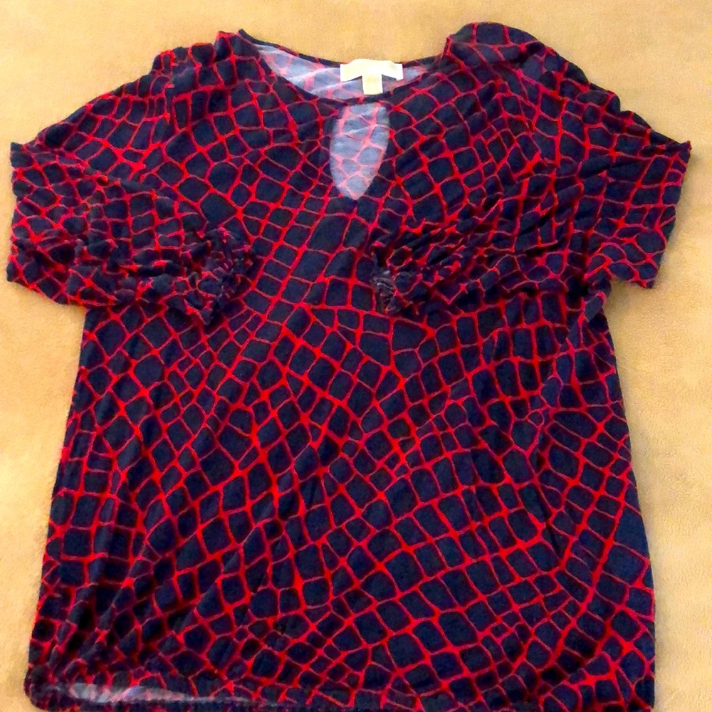 Blue and red top